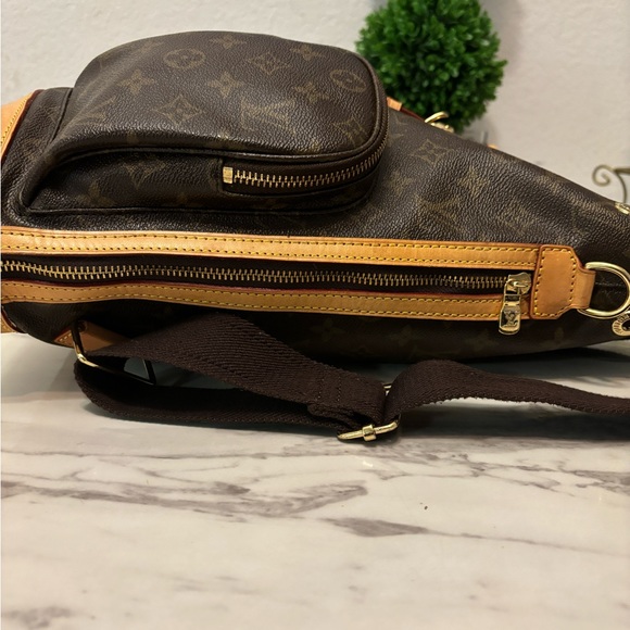 Louis Vuitton Monogram Bosphore Backpack - Picture 6 of 7